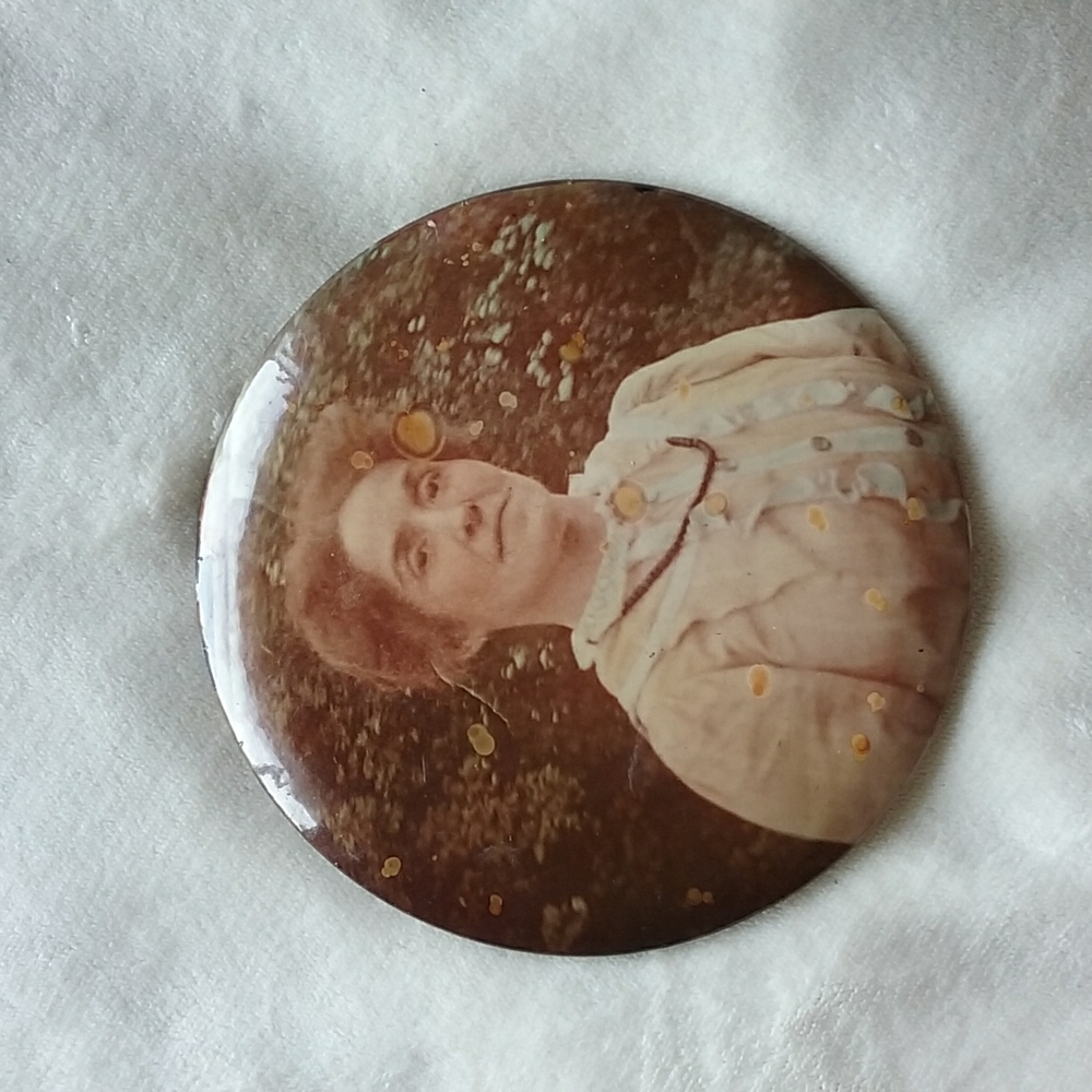 Antique celluloid tintype button portrait Columbia Studios Medallion Chicago